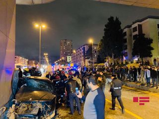 В Баку произошла цепная авария, есть пострадавшие - ФОТО - ОБНОВЛЕНО - ВИДЕО