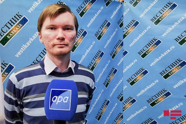 Российский политолог: Окраска памятника Грибоедову - это вандальная акция армянского национализма