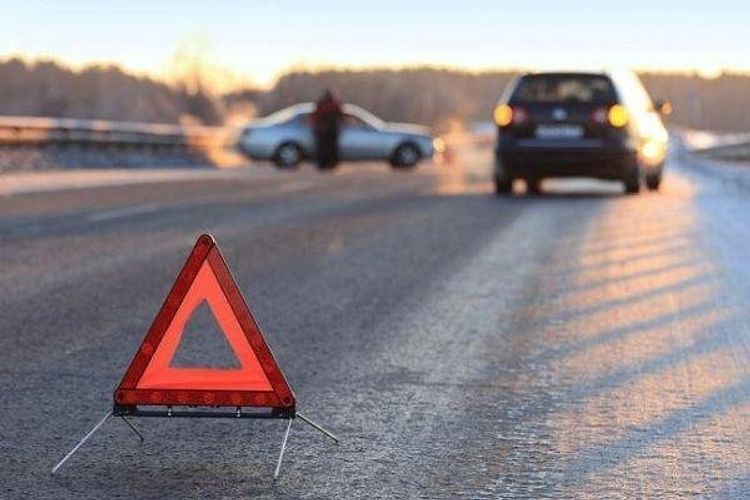 В Сальяне сбит насмерть пешеход, водитель скрылся с места ДТП