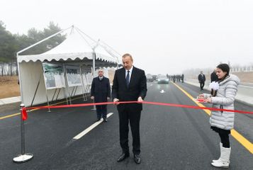 Президент Ильхам Алиев принял участие в открытии 101-117-км участка автомобильной дороги Баку-Шамахы-Евлах