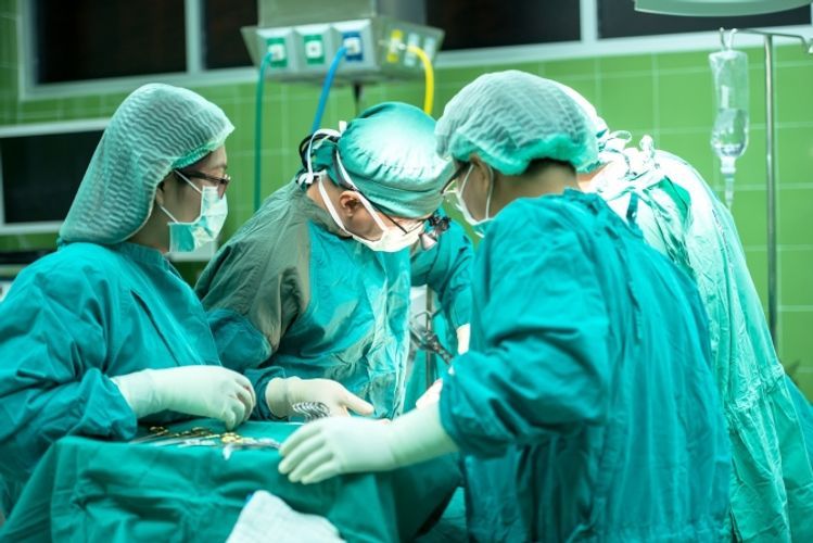 Жительница Гянджи умерла во время операции
