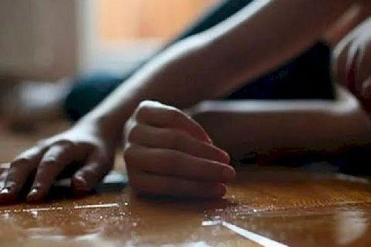 В Баку женщина обнаружена мертвой в доме сестры