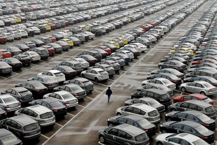 За последний год цены на автомобильном рынке Азербайджана в среднем снизились на 3%