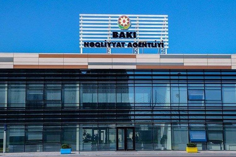 В связи с пожаром полностью ограничено движение на кругу 3 микрорайона