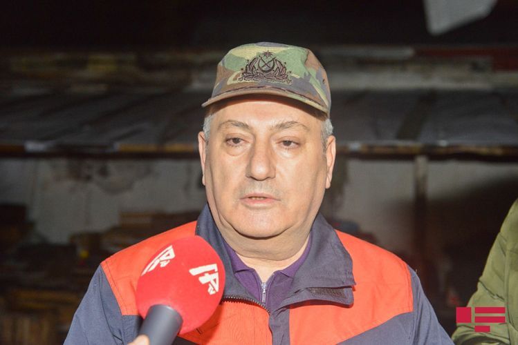 Начальник ГПС: Огонь охватил примерно 300 кв.метров