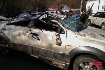 В Лерике автомобиль упал в реку с моста, есть погибший и пострадавшие - ОБНОВЛЕНО - ФОТО