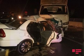 В Евлахе столкнулись 2 автомобиля, погибли 3 человека - ОБНОВЛЕНО