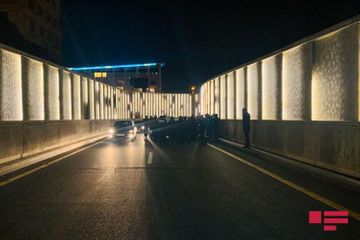 В тоннеле на проспекте Ататюрка в Баку произошло серьезное ДТП - ФОТО - ВИДЕО