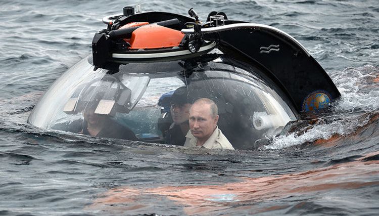 На дне Финского залива перед погружением Путина нашли минное поле