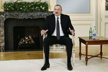 Президент Азербайджана Ильхам Алиев дал интервью местным журналистам - ОБНОВЛЕНО-1