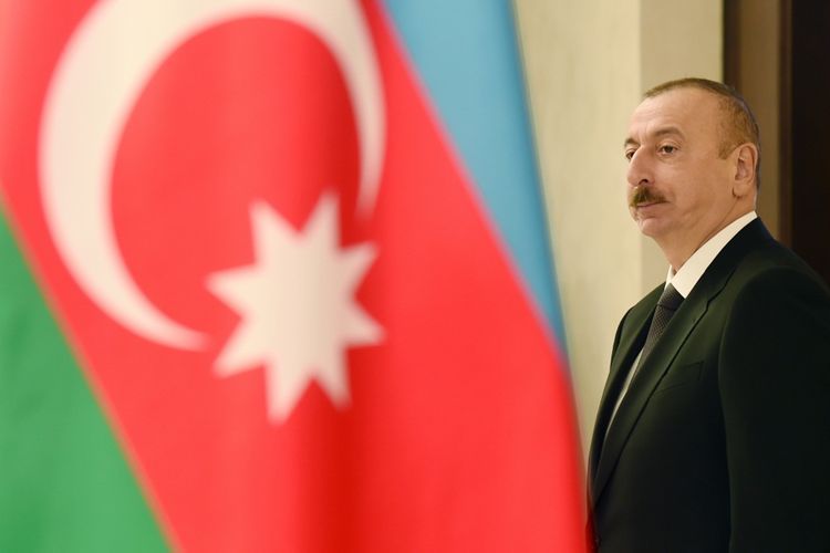 Нурсултан Назарбаев поздравил президента Ильхама Алиева