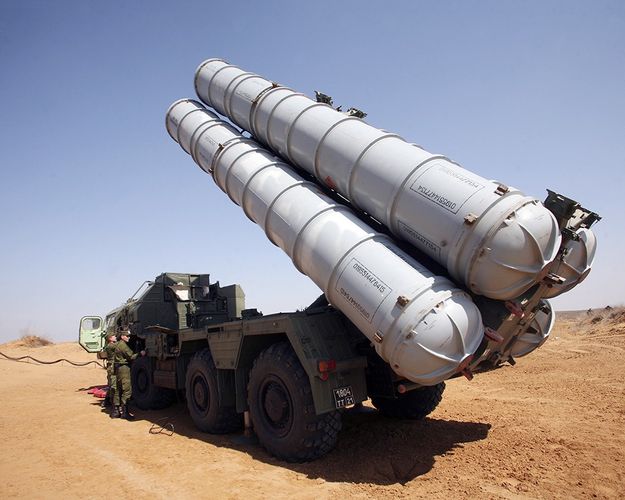 Россия планирует передать Таджикистану через два года С-300