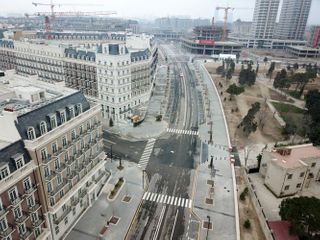 Президент Ильхам Алиев принял участие в открытии улицы центрального бульвара в «Баку Белый город» - ОБНОВЛЕНО