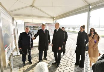 Президент Ильхам Алиев принял участие в открытии улицы центрального бульвара в «Баку Белый город» - ОБНОВЛЕНО