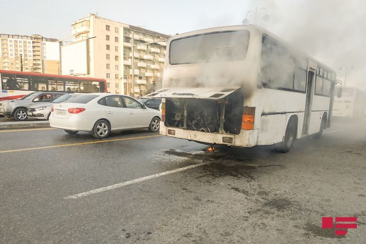 БТА распространило сообщение в связи с пожаром в автобусе – ФОТО