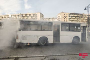 БТА распространило сообщение в связи с пожаром в автобусе – ФОТО