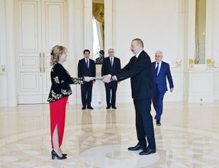  Президент Азербайджана принял верительные грамоты нового посла Алжира - ОБНОВЛЕНО