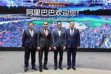 Обсуждены возможности сотрудничества между AzerTelecom и Alibaba Group