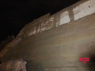 У мечети Бибиэйбат сошел очередной оползень – ФОТО - ВИДЕО