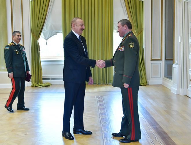 Президент Ильхам Алиев принял начальника генштаба ВС РФ - ОБНОВЛЕНО