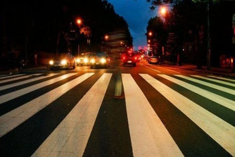 В Баку автомобиль сбил мужчину