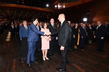 Президент Ильхам Алиев принял участие в церемонии по случаю 100-летия БГУ - ОБНОВЛЕНО-1 - ФОТО