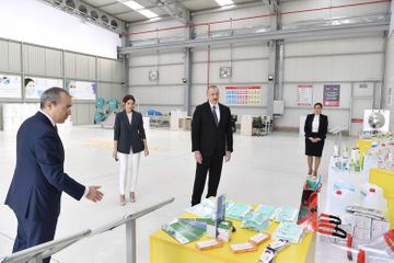 Президент Ильхам Алиев принял участие в открытии предприятия по производству медицинских масок - ОБНОВЛЕНО