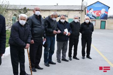 Из исправительного учреждения №10 освобождены 16 заключенных - ФОТОСЕССИЯ