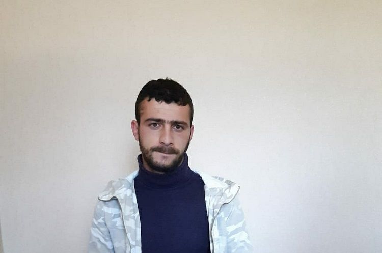 В Загатале задержан человек, укравший из дома золото на 5 тыс. манатов