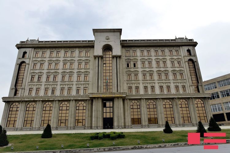 Срок пребывания иностранцев и лиц без гражданства в Азербайджане будет продлен