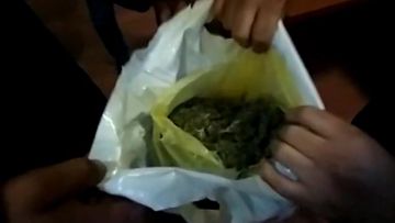 Задержаны лица, пытавшиеся провезти наркотики в Баку с целью продажи