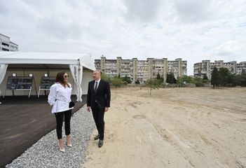 Президент ознакомился с предстоящей работой в новом лесопарке в Ясамальском районе столицы - ОБНОВЛЕНО