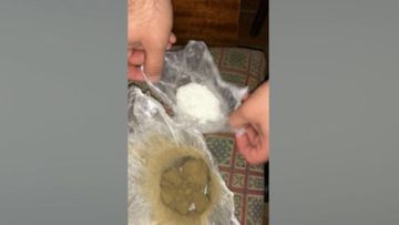 В Баку задержан мужчина, занимавшийся онлайн-продажей наркотиков