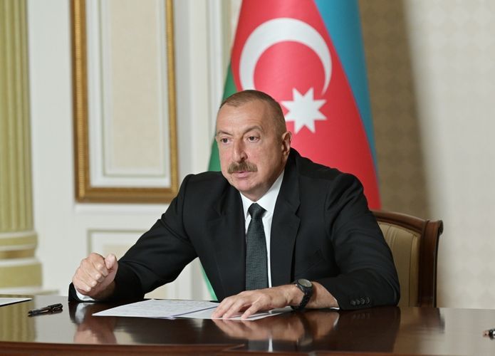 Президент: Именно благодаря неутомимой деятельности врачей число умерших от коронавируса в Азербайджане находится на низком уровне