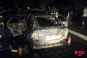 В Сумгайыте взорвалась и сгорела Lada Priora