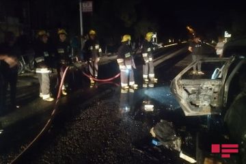 В Сумгайыте взорвалась и сгорела Lada Priora