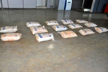 Пресечена попытка контрабанды 200 кг героина через Азербайджан в Польшу