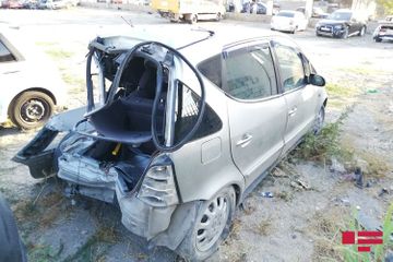 В Сумгайыте легковой автомобиль столкнулся с автобусом, есть погибший - ФОТО
