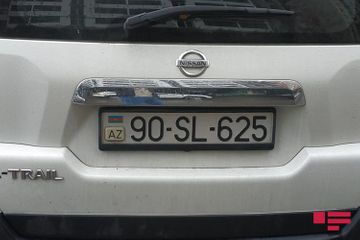В Баку произошло цепное ДТП, есть пострадавший