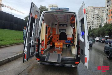 В Баку произошло цепное ДТП, есть пострадавший