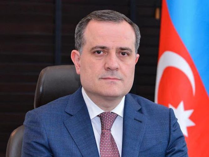 Глава МИД Азербайджана посетит Россию