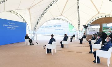 Президент Ильхам Алиев ознакомился со строительством электрической подстанции «Гобу» - ОБНОВЛЕНО-1