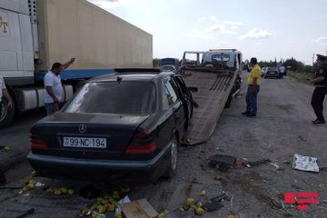 В Гаджигабуле столкнулись два автомобиля, ранены 5 человек - ФОТО - ОБНОВЛЕНО