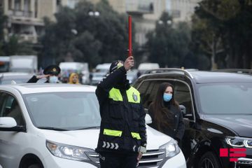 В Азербайджане минутой молчания почтили память шехидов Отечественной войны