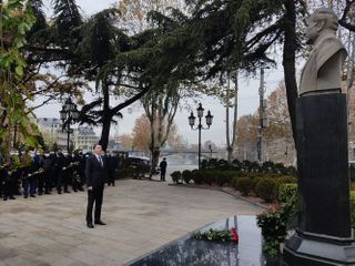 В Грузии почтили память общенационального лидера Гейдара Алиева - ФОТО