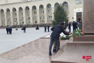 В Гяндже почтили память общенационального лидера Гейдара Алиева - ФОТО
