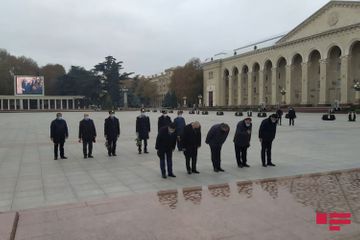 В Гяндже почтили память общенационального лидера Гейдара Алиева - ФОТО