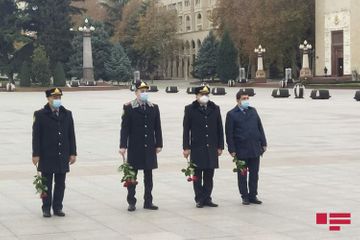 В Гяндже почтили память общенационального лидера Гейдара Алиева - ФОТО