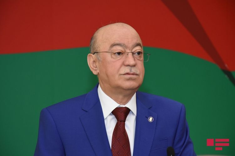 Министр: В зоне землетрясения завершено строительство сотен домов, десятков зданий школ и детсадов