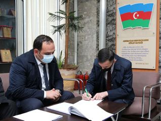 В Азербайджане еще 5 политическим партиям предоставлены офисы